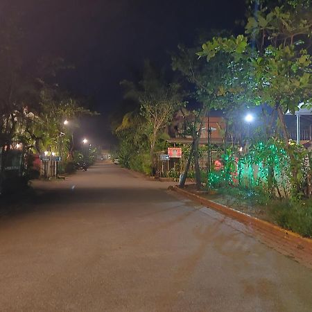Sunstone Villa 로나발라 외부 사진